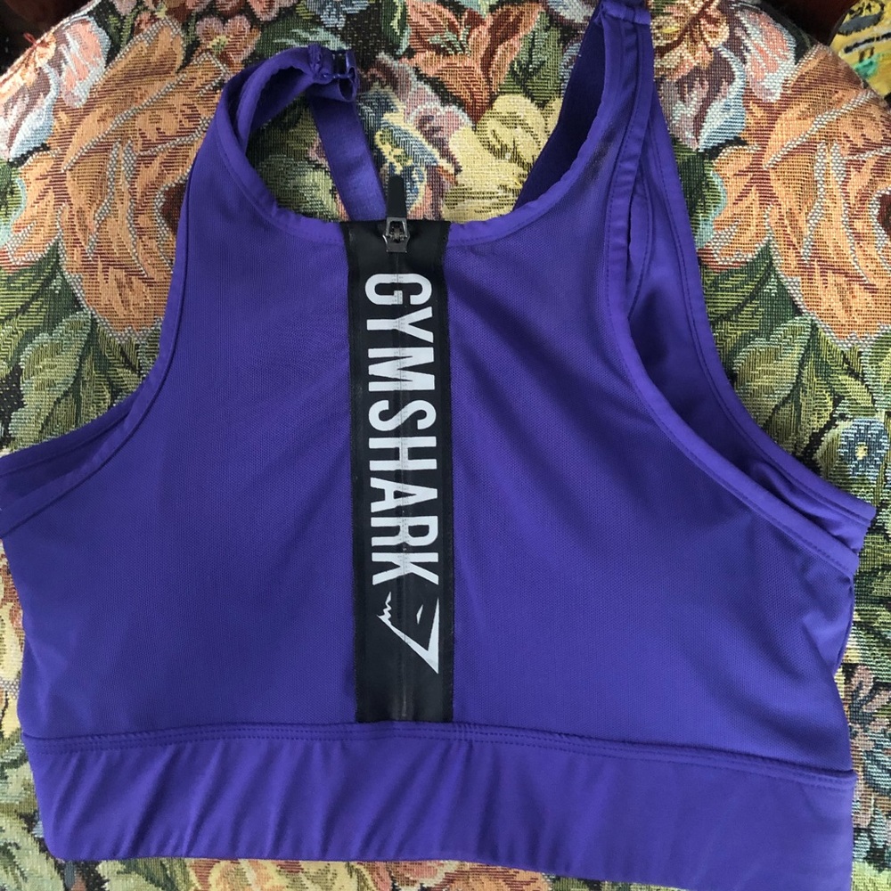 (SOLD) ❌Gymshark Elevate shorts bra